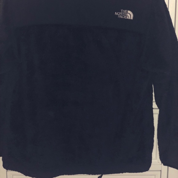 Fleece - Picture 3 of 3